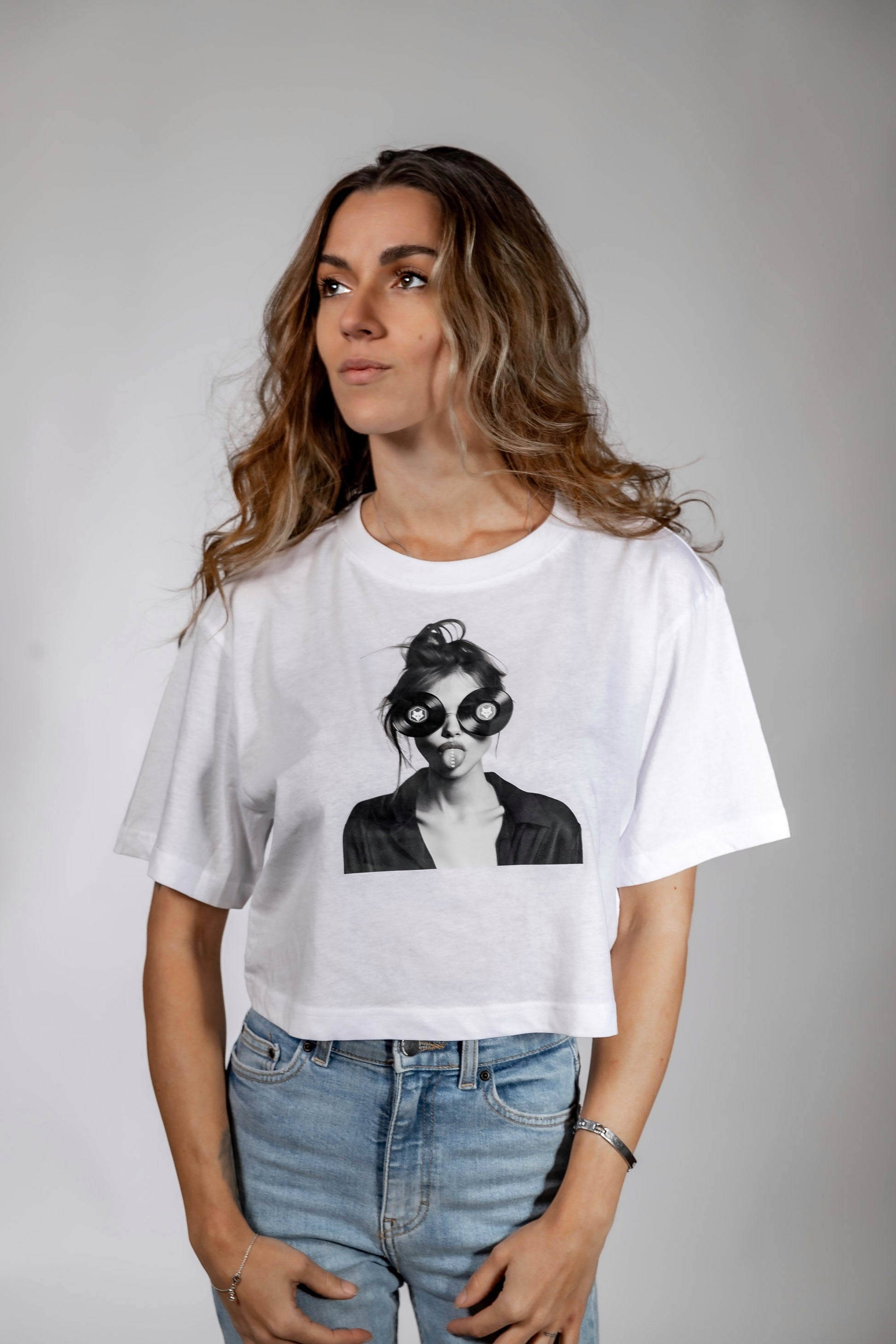 Crop - Oversize - Technoartig - Girl - Front 1